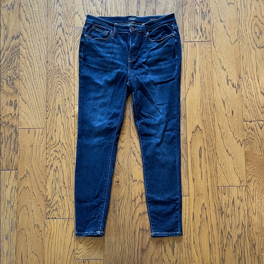 Judy Blue Dark Indigo Mid-rise Skinny Jeans size 13/31